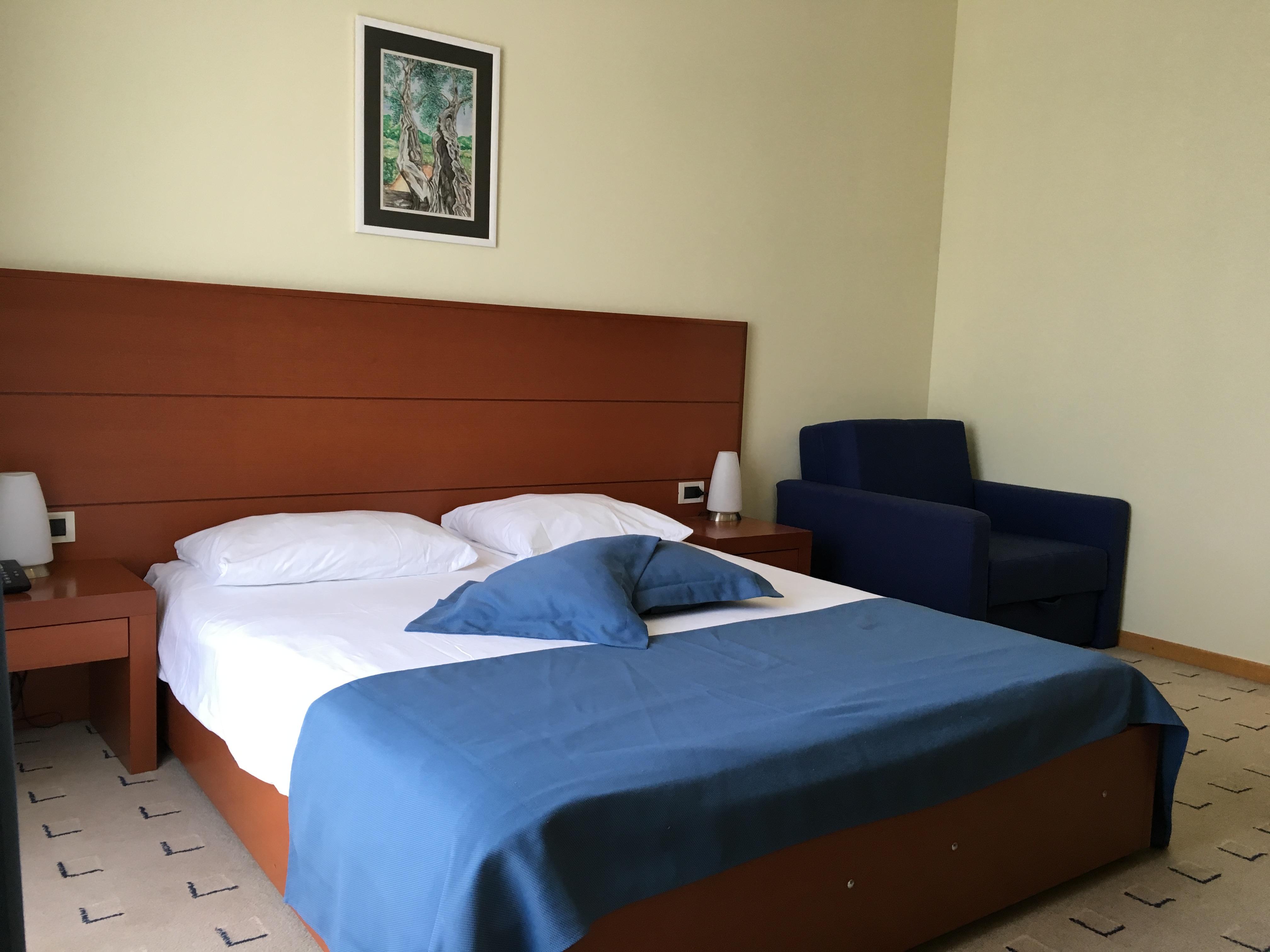Hotel Park Ловран Экстерьер фото