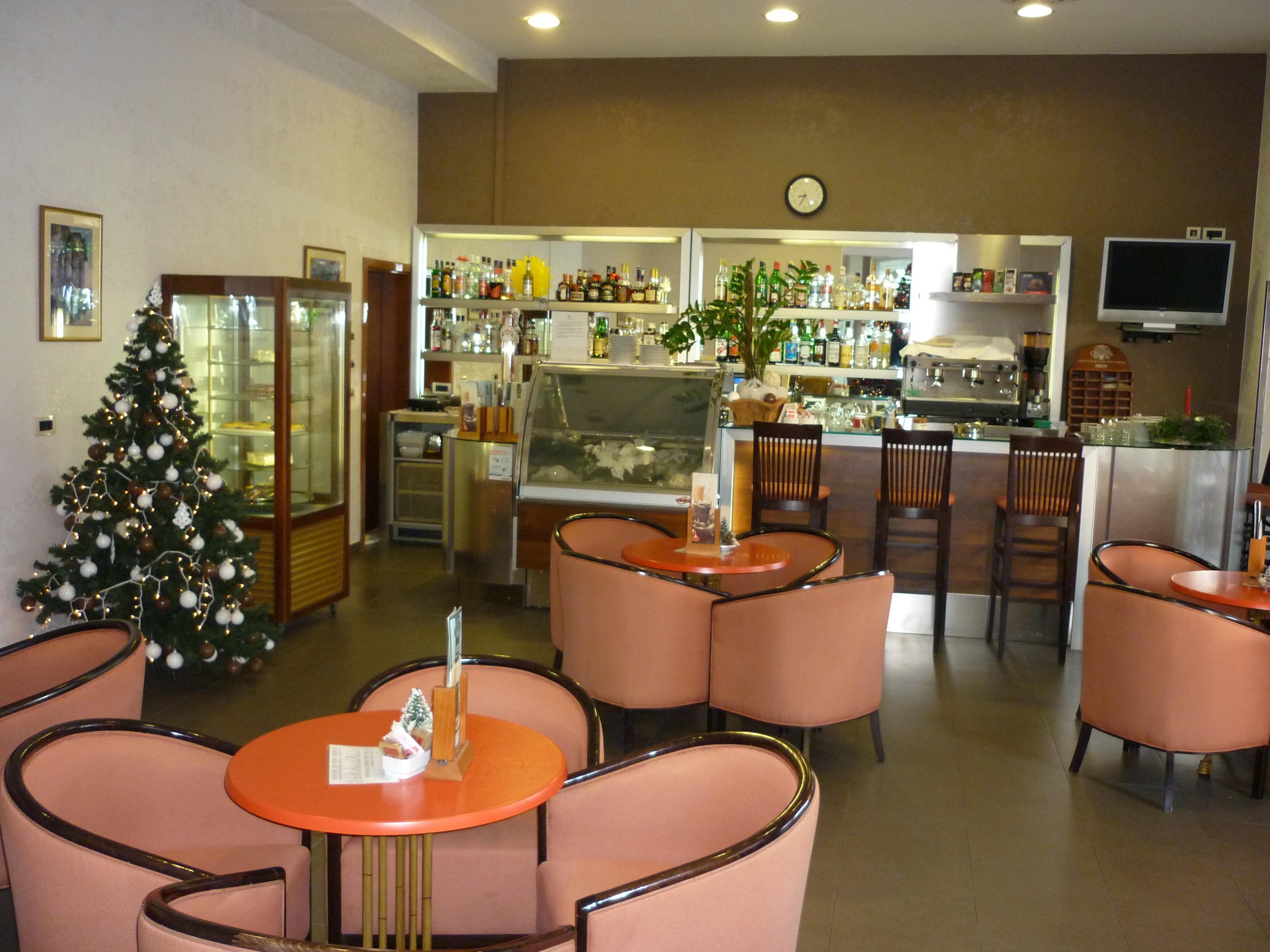 Hotel Park Ловран Экстерьер фото